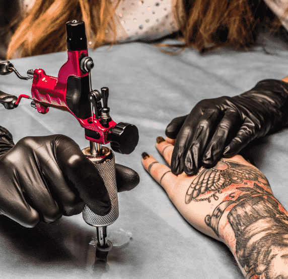 Boutique et studio de tatouage de Montréal laval